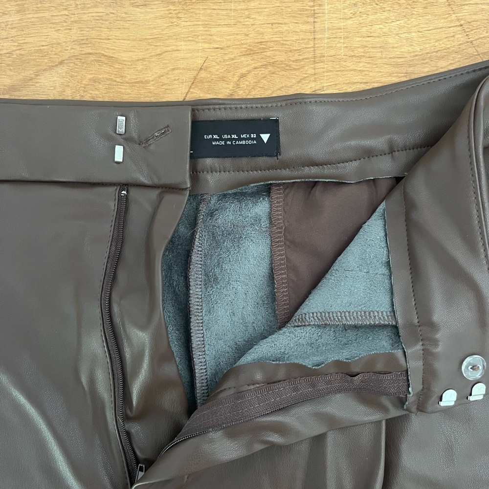Zara Faux Leather Shorts NWOT - Picture 4 of 5